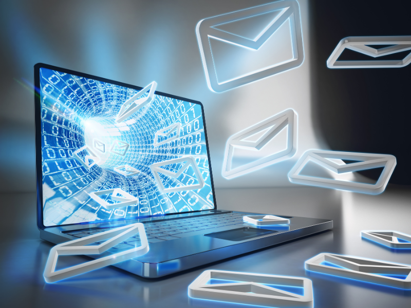 Buzoneo vs Publicidad en línea: Cuál es la mejor estrategia de marketing
