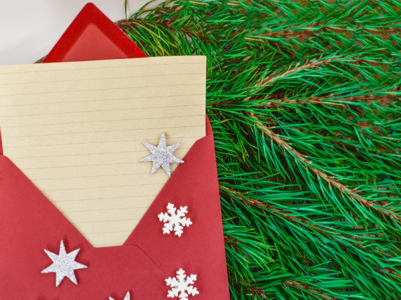 ¿Sigue la gente enviando cartas en Navidad? La magia de una tradición que perdura